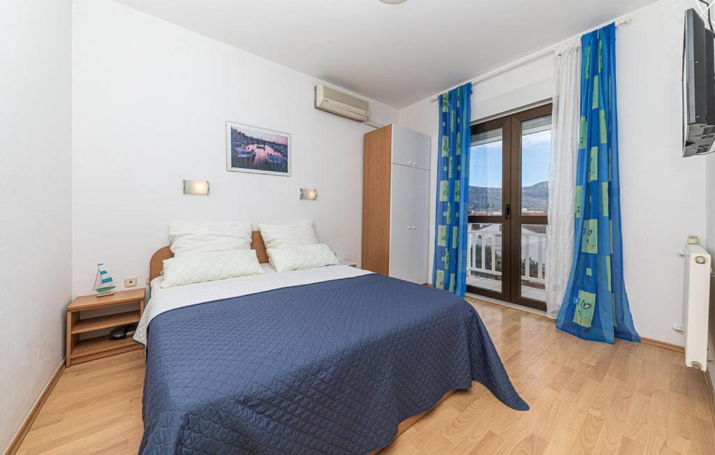 Apartments Ruza Kastela Exterior photo