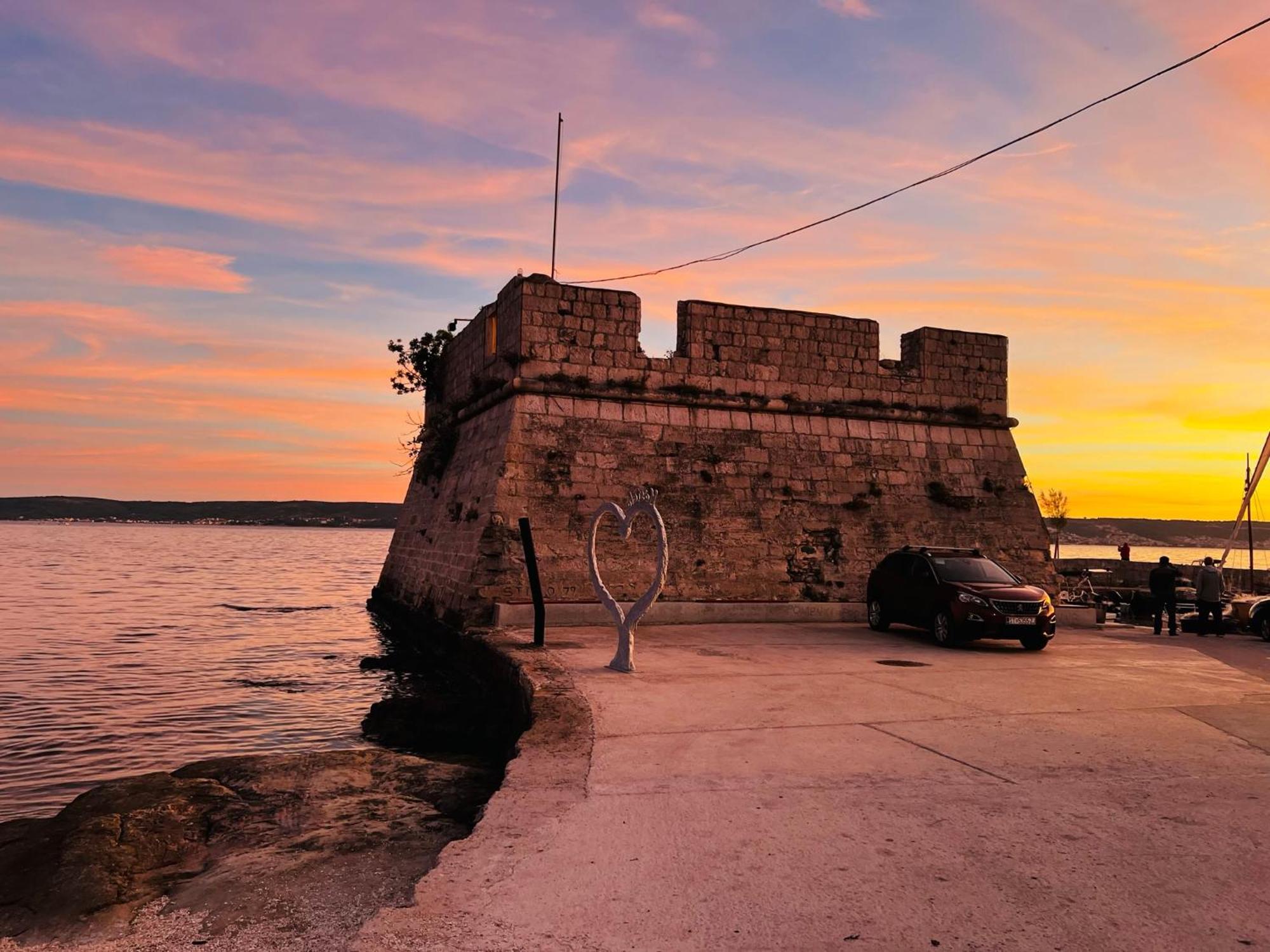 Apartments Ruza Kastela Exterior photo