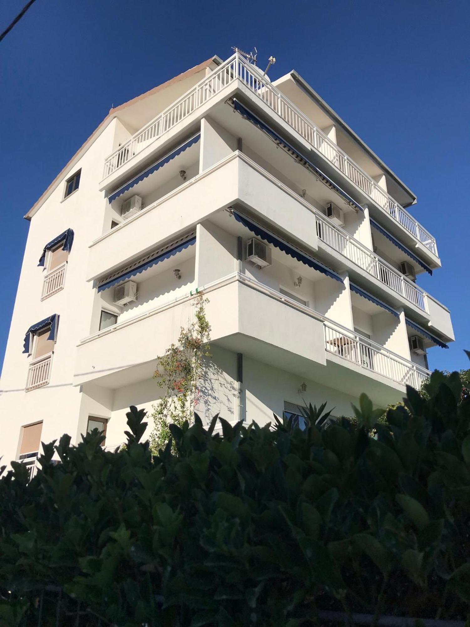 Apartments Ruza Kastela Exterior photo